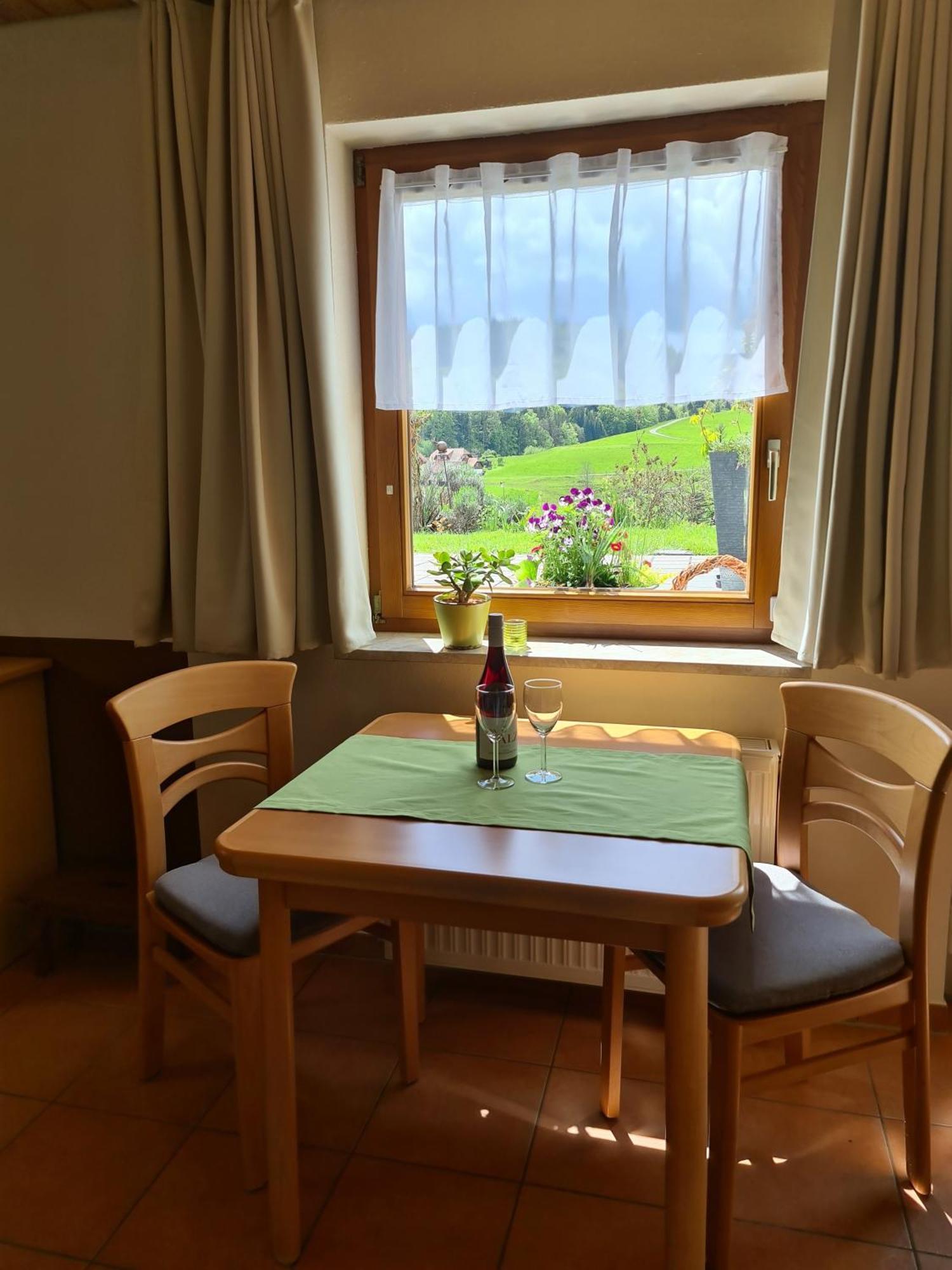 Haus Foehrenbach Daire Schonenberg Dış mekan fotoğraf